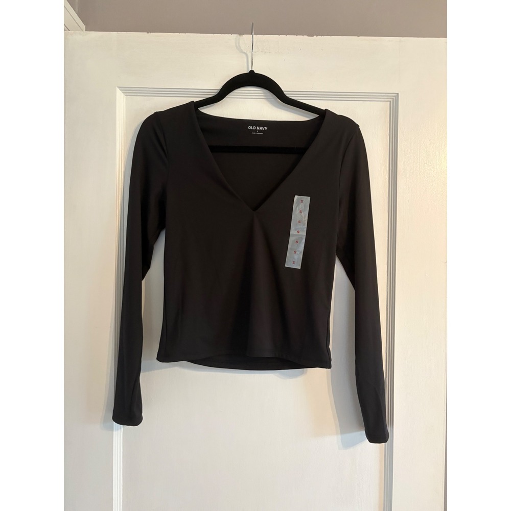 NWT Old Navy Black V-Neck Long-Sleeve Top Size Small